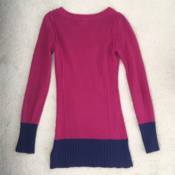 Guess | V-Neck sweater - Picture 5 of 5